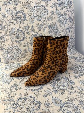 Leopard Print Pointed Toe Ankle Boots - Tan